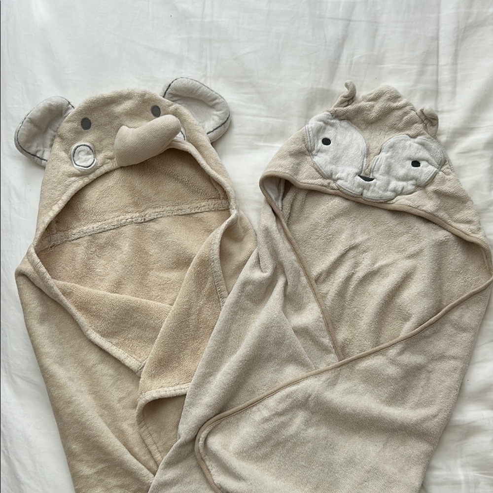 Pottery Barn Kids Animal Hooded Pajamas - Cream